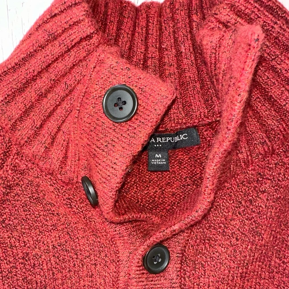 Men’s Banana Republic sweater